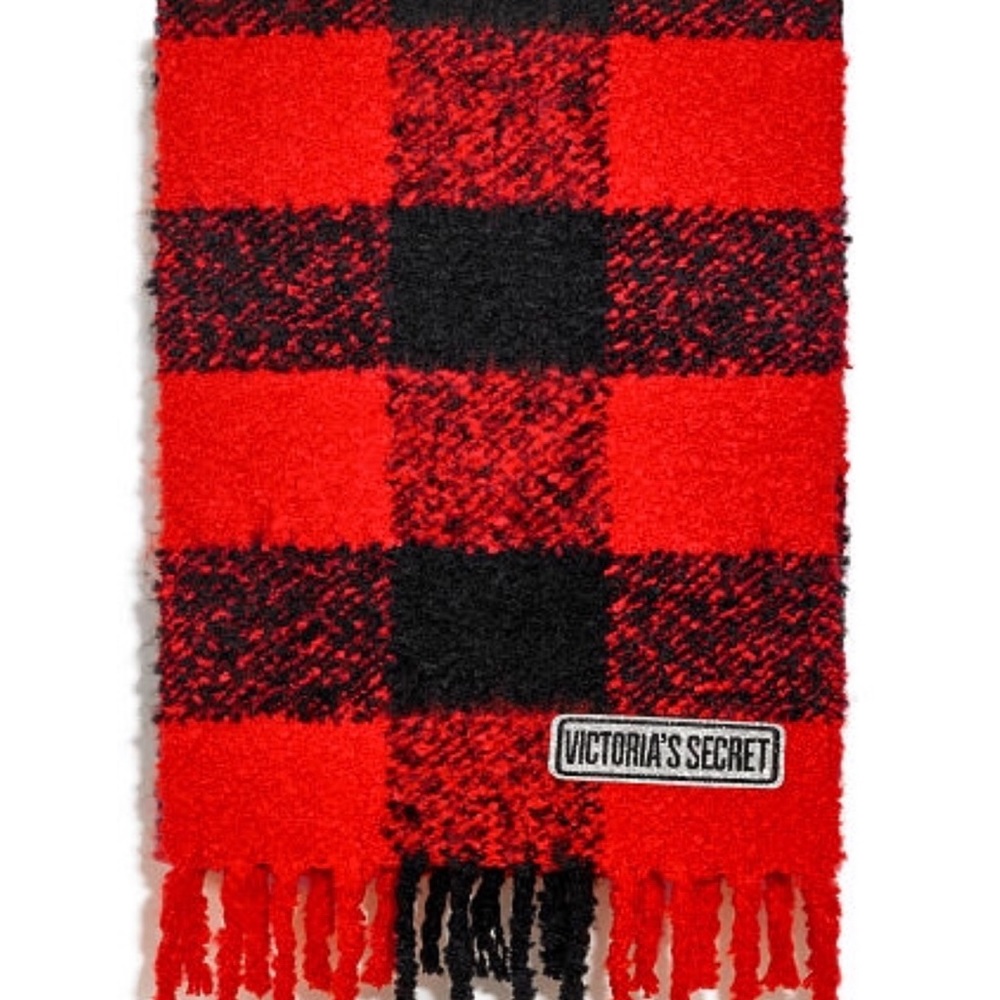 Victoria’s Secret New Winter Scarf